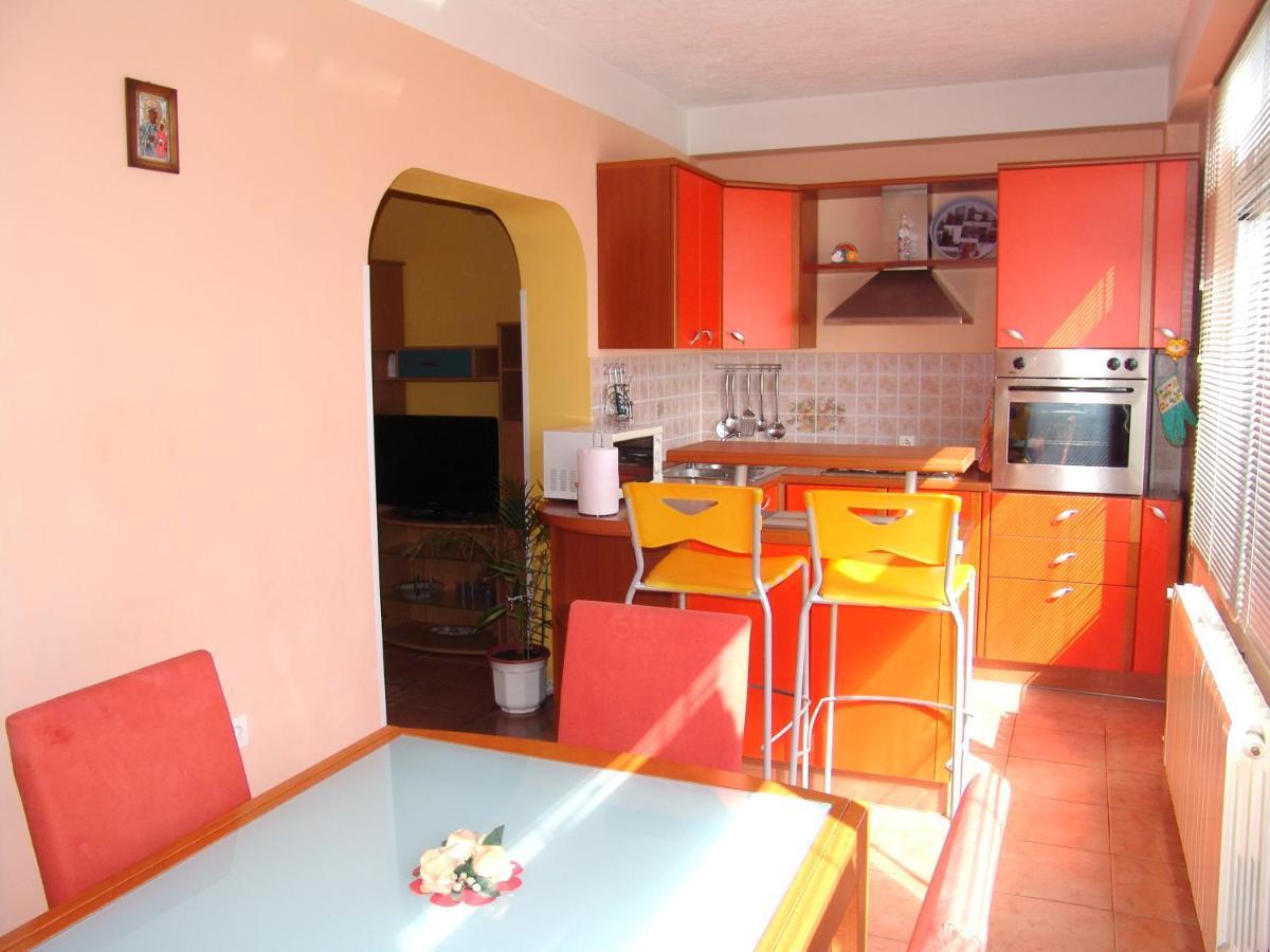 Apartments Bozica Krk Town Luaran gambar
