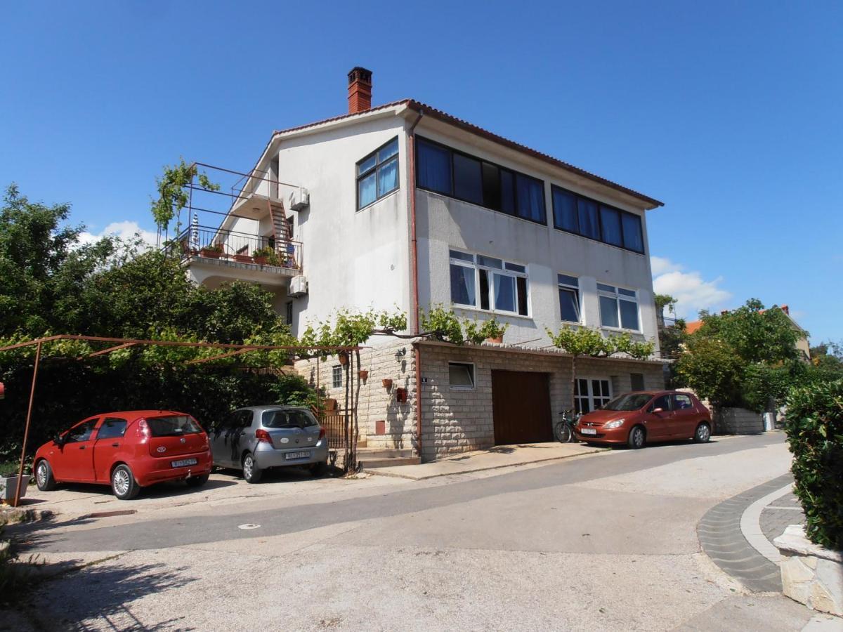 Apartments Bozica Krk Town Luaran gambar
