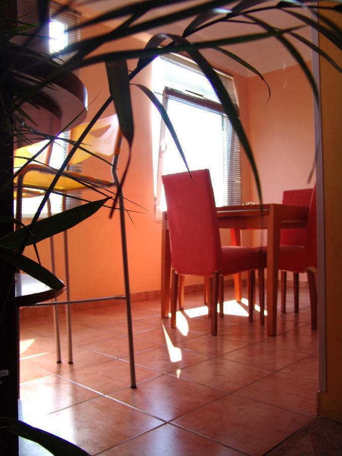 Apartments Bozica Krk Town Luaran gambar