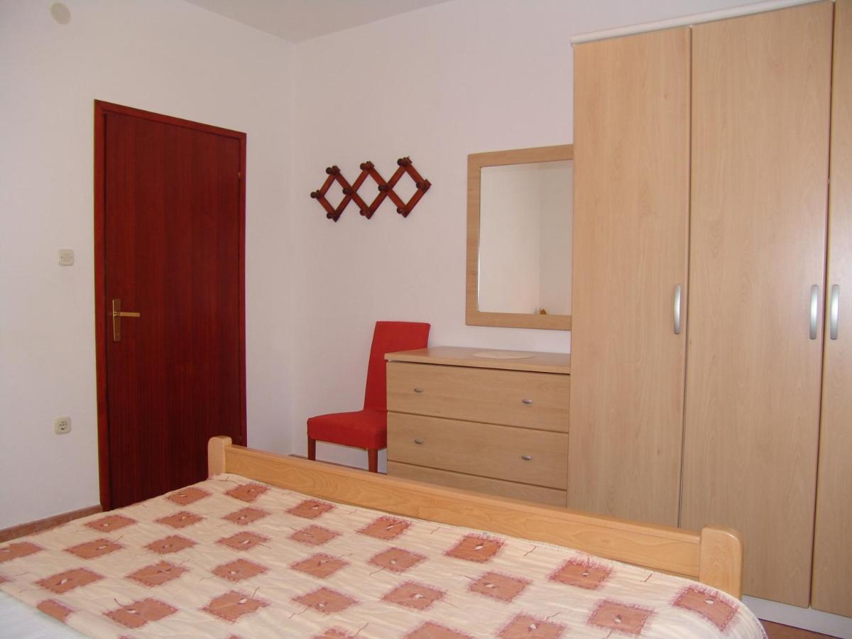 Apartments Bozica Krk Town Luaran gambar