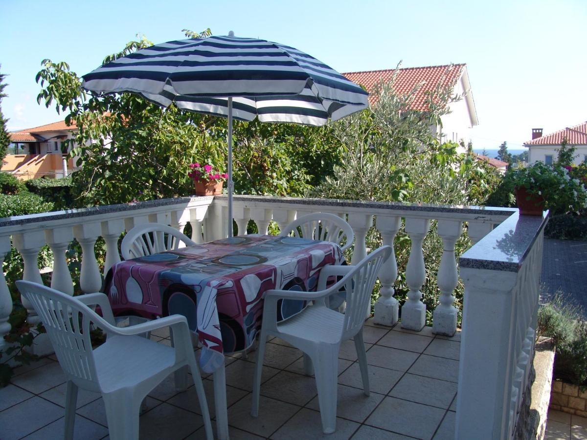 Apartments Bozica Krk Town Luaran gambar
